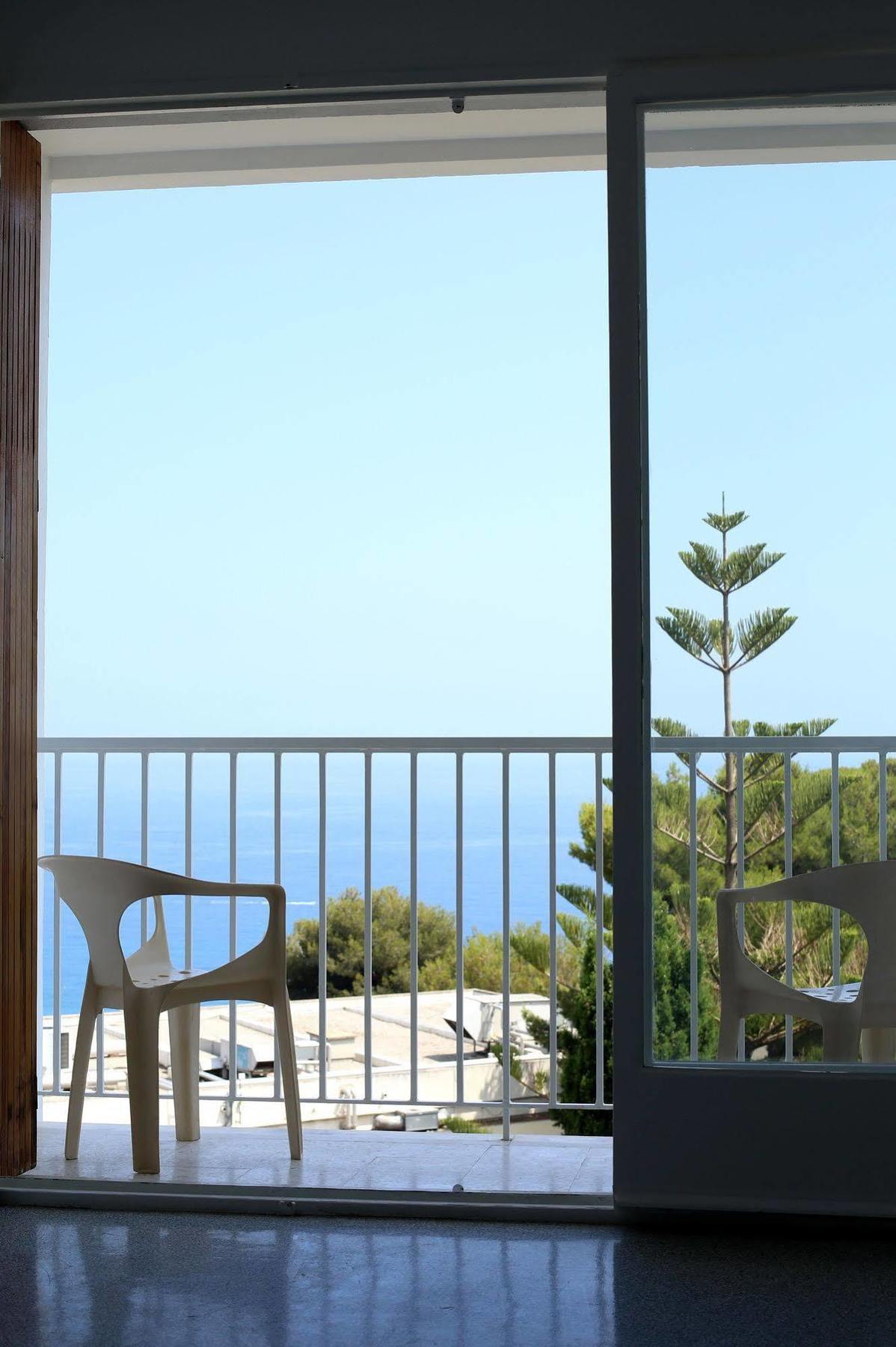 La Tournerie Hotel Menton Bagian luar foto